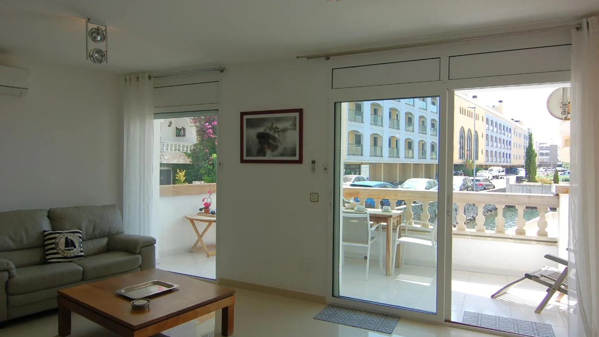 Rnet - Caballito De Mar Empuriabrava Apartment